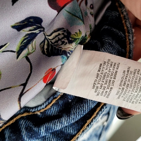 Garage Denim ripped Shorts - Picture 5 of 5